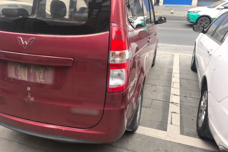 Used Wuling Hongguang 2014 1.2L Standard Model China IV Right Rear Taillight
