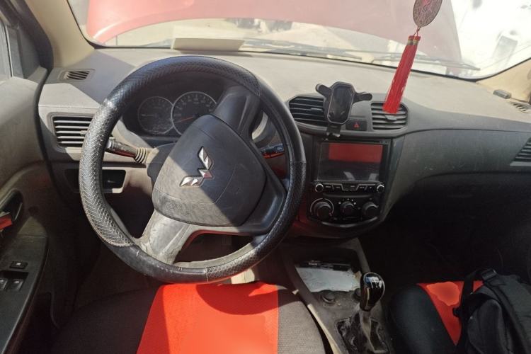 Used Wuling Hongguang 2014 1.5L Base Version Steering Wheel
