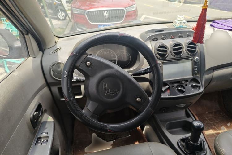 Used Wuling Hongguang 2014 1.5L Base Version Steering Wheel