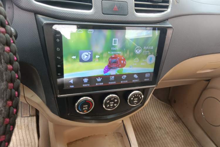Used Wuling Hongguang 2014 1.5L S Comfort Model Audio And AC Panel