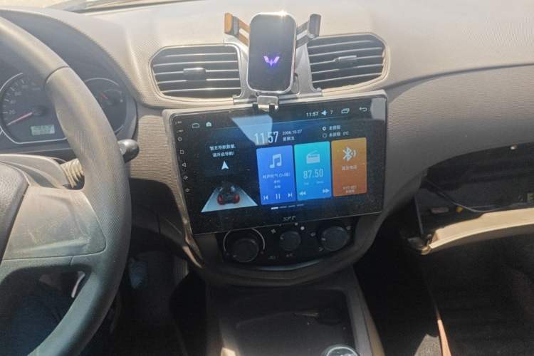 Used Wuling Hongguang 2014 1.5L Standard Version Audio And AC Panel