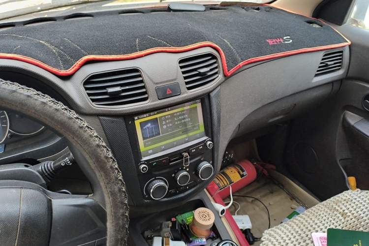 Used Wuling Hongguang 2014 1.5L S Standard Version Audio And AC Panel