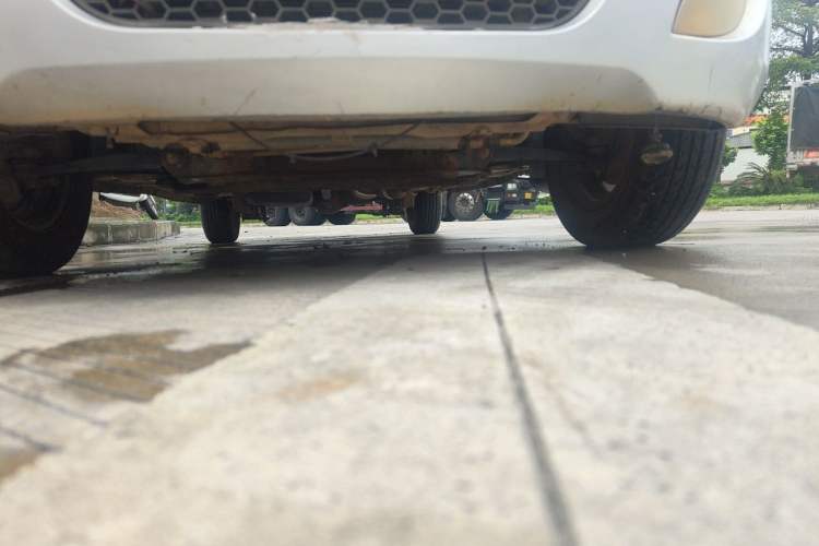 Used Wuling Hongguang 2014 1.2L Base Model China IV Chassis Front