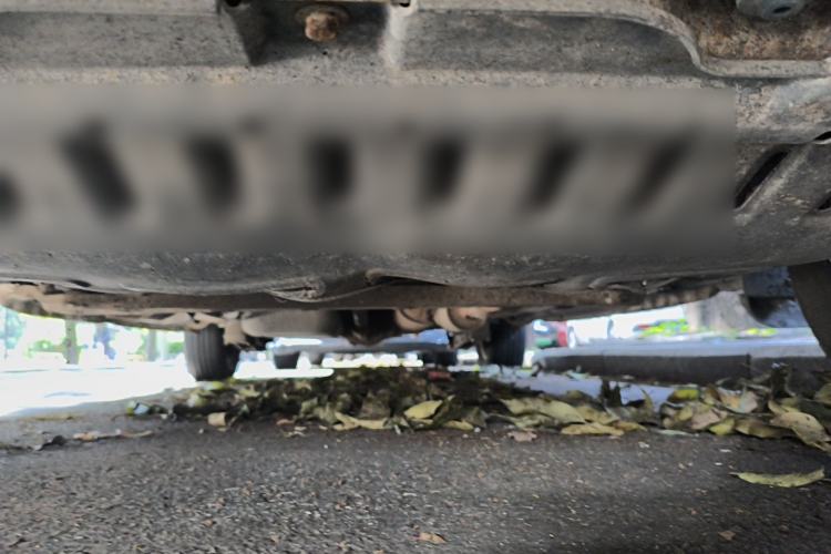 Used Wuling Hongguang 2014 1.2L Base Model China IV Chassis Front
