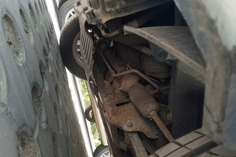 Used Wuling Hongguang 2014 1.5L Standard Version Chassis Front