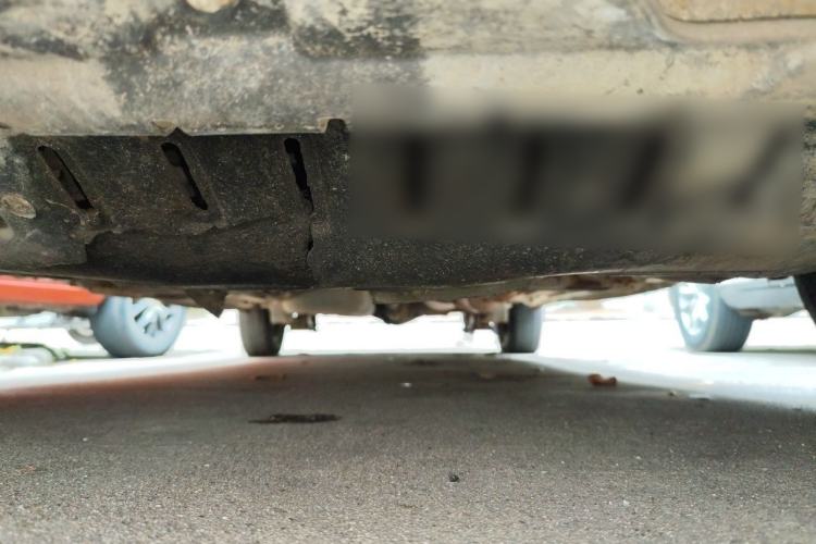 Used Wuling Hongguang 2014 1.2L Base Model China IV Chassis Front