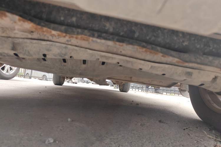 Used Wuling Hongguang 2014 1.5L S Standard Version Chassis Front
