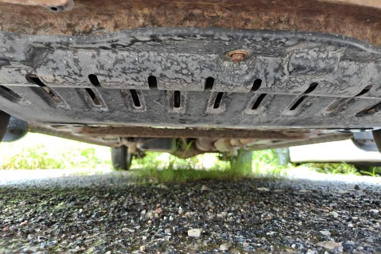 Used Wuling Hongguang 2014 1.5L Standard Version Chassis Front