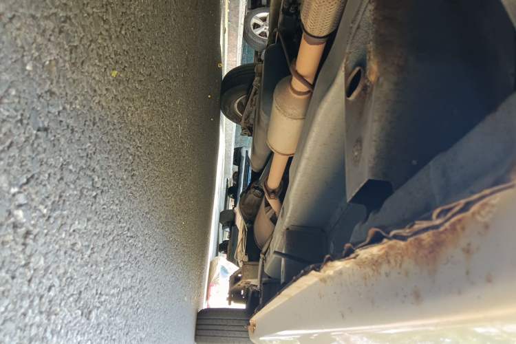 Used Wuling Hongguang 2014 1.2L S Standard Version China IV Standard Chassis Front Left