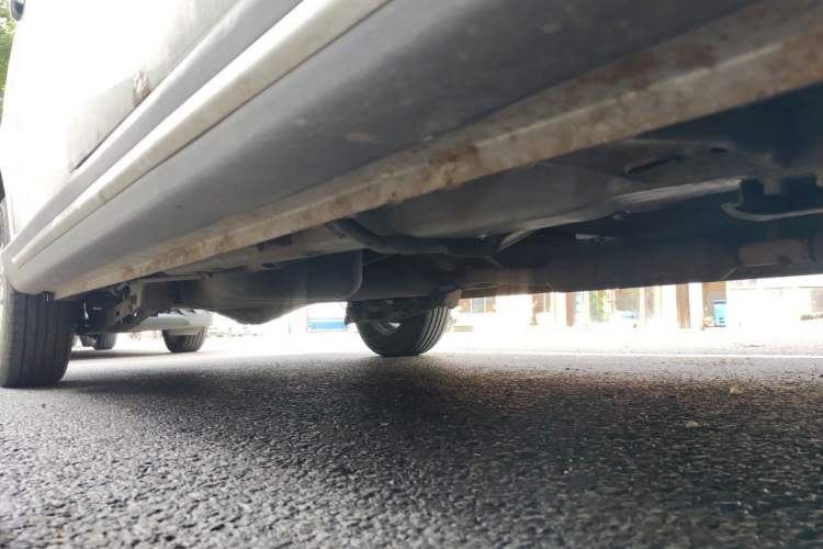 Used Wuling Hongguang 2014 1.5L S Luxury Model Chassis Front Right