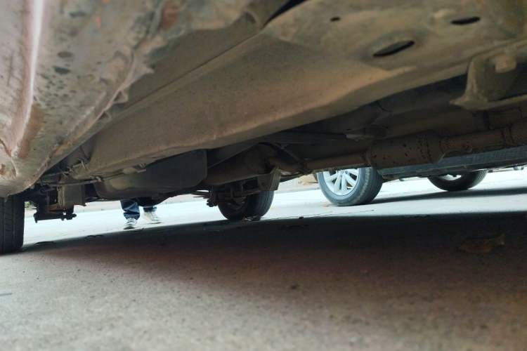 Used Wuling Hongguang 2014 1.2L Base Model China IV Chassis Front Right