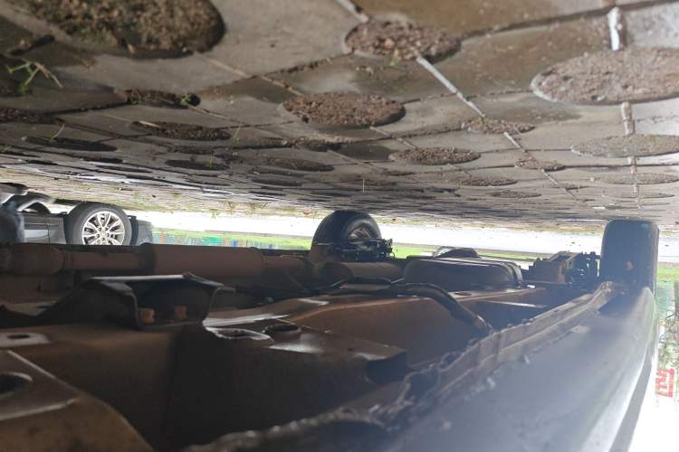 Used Wuling Hongguang 2014 1.2L S Comfort Model China IV Chassis Front Right