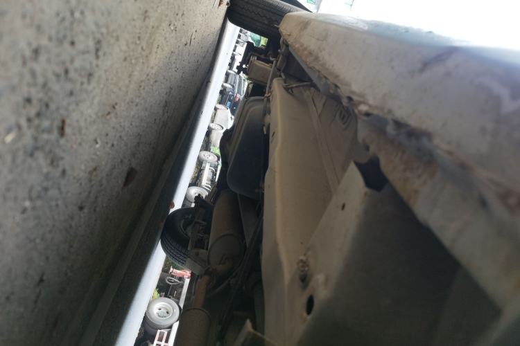 Used Wuling Hongguang 2014 1.2L Base Model China IV Chassis Front Right