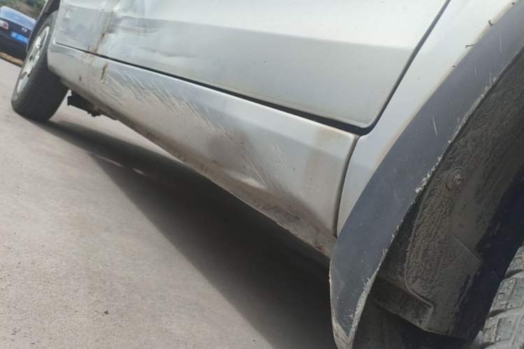Used Wuling Hongguang 2014 1.2L Base Model China IV Chassis Front Right