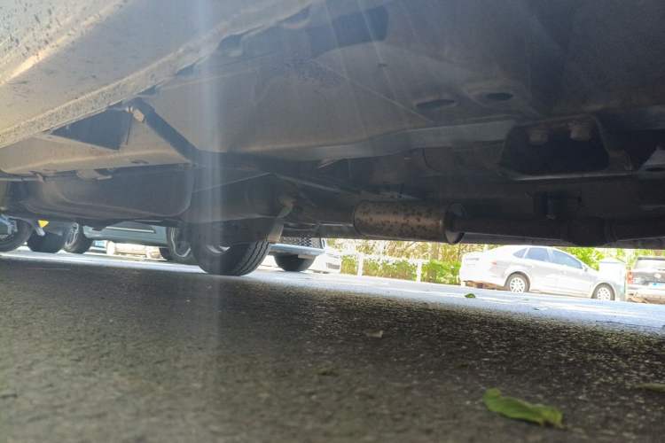 Used Wuling Hongguang 2014 1.2L Standard Model China IV Chassis Front Right