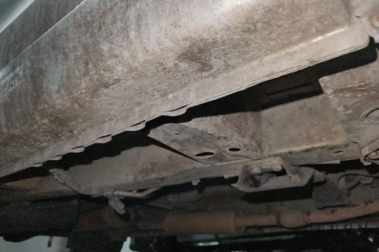 Used Wuling Hongguang 2014 1.2L Standard Model China IV Chassis Front Right