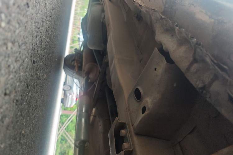 Used Wuling Hongguang 2014 1.5L Base Version Chassis Front Right