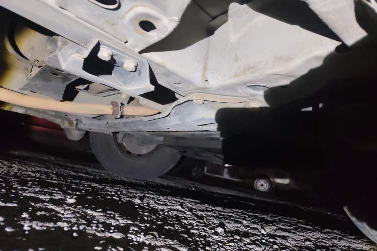 Used Wuling Hongguang 2014 1.2L Base Model China IV Chassis Front Right
