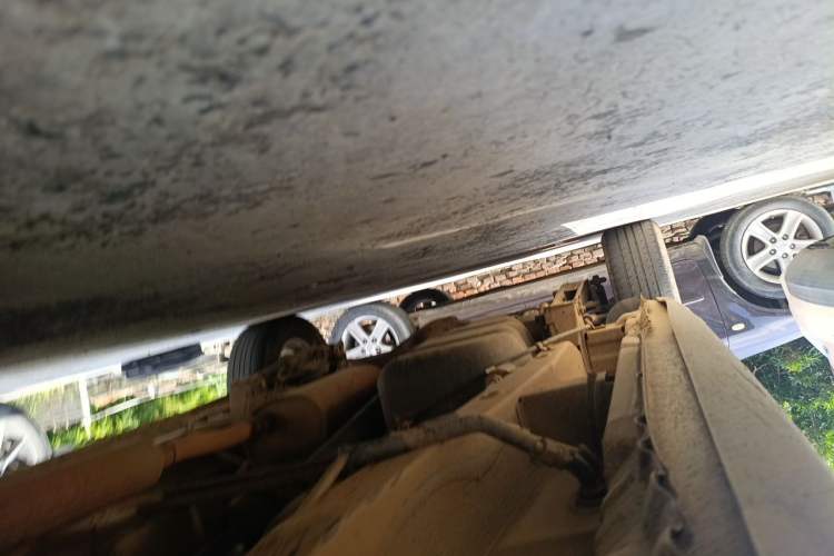 Used Wuling Hongguang 2014 1.5L S Luxury Model Chassis Front Right