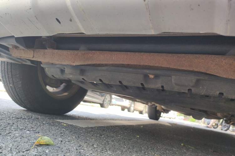 Used Wuling Hongguang 2014 1.5L S Comfort Model Chassis Front