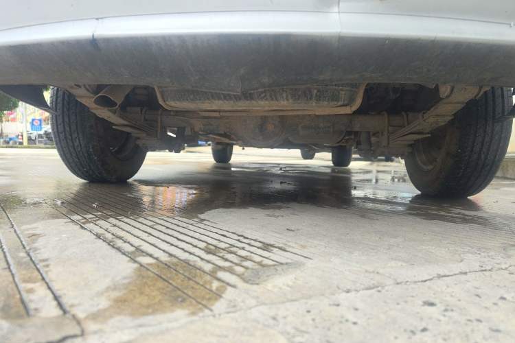 Used Wuling Hongguang 2014 1.2L Base Model China IV Chassis Rear