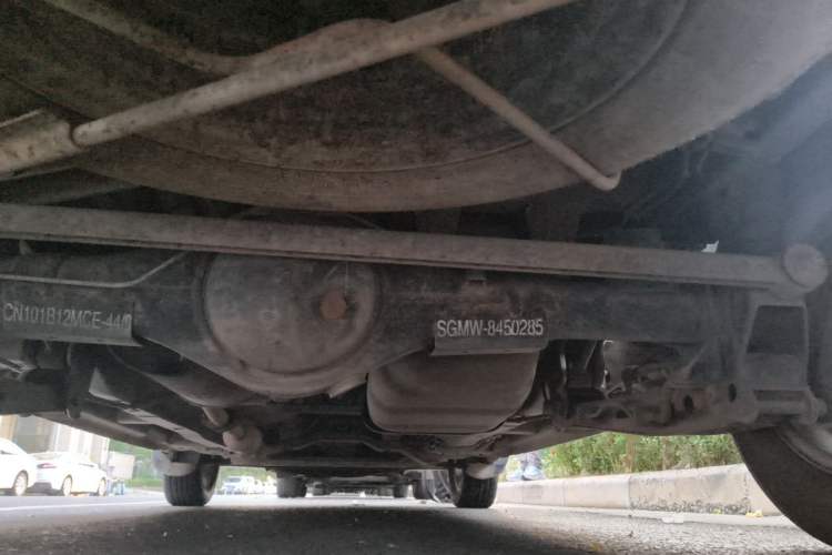 Used Wuling Hongguang 2014 1.2L Standard Model China IV Chassis Rear