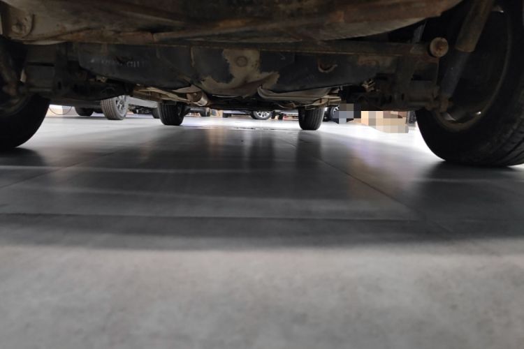 Used Wuling Hongguang 2014 1.5L S Comfort Model Chassis Rear