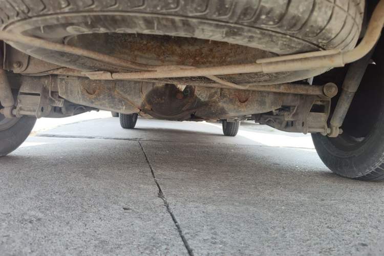 Used Wuling Hongguang 2014 1.5L S Luxury Model Chassis Rear