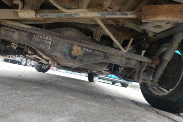 Used Wuling Hongguang 2014 1.5L Standard Version Chassis Rear
