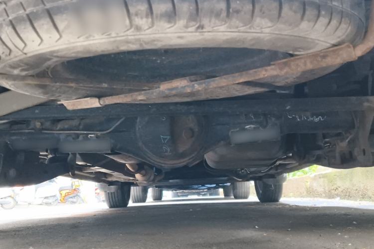 Used Wuling Hongguang 2014 1.2L Standard Model China IV Chassis Rear