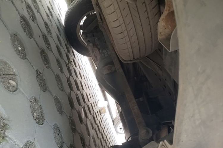 Used Wuling Hongguang 2014 1.5L Standard Version Chassis Rear Left