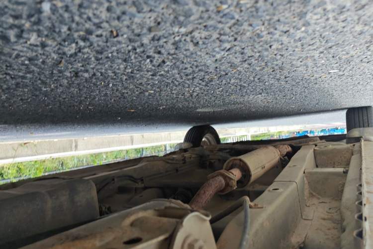 Used Wuling Hongguang 2014 1.2L Standard Model China IV Chassis Rear Left