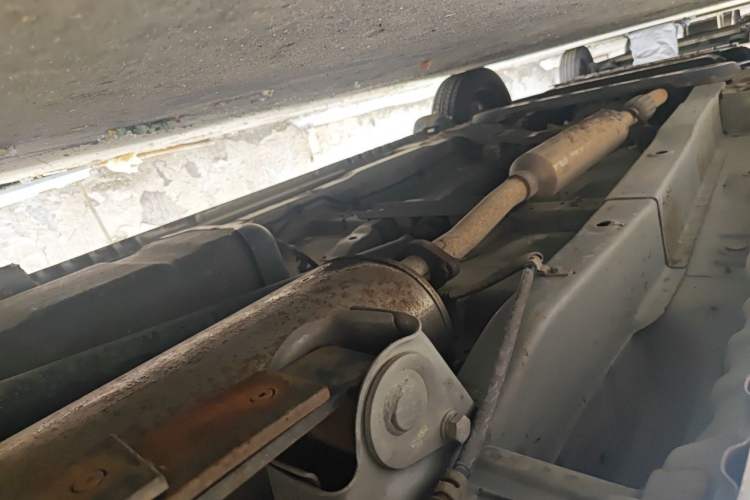 Used Wuling Hongguang 2014 1.5L Standard Version Chassis Rear Left