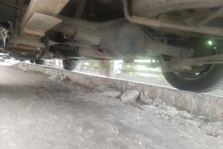 Used Wuling Hongguang 2014 1.2L Base Model China IV Chassis Rear Left
