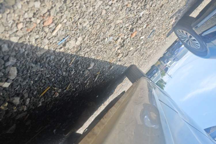 Used Wuling Hongguang 2014 1.5L Standard Version Chassis Rear Left