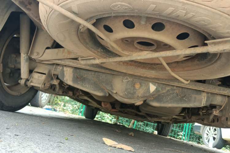 Used Wuling Hongguang 2014 1.5L S Comfort Model Chassis Rear