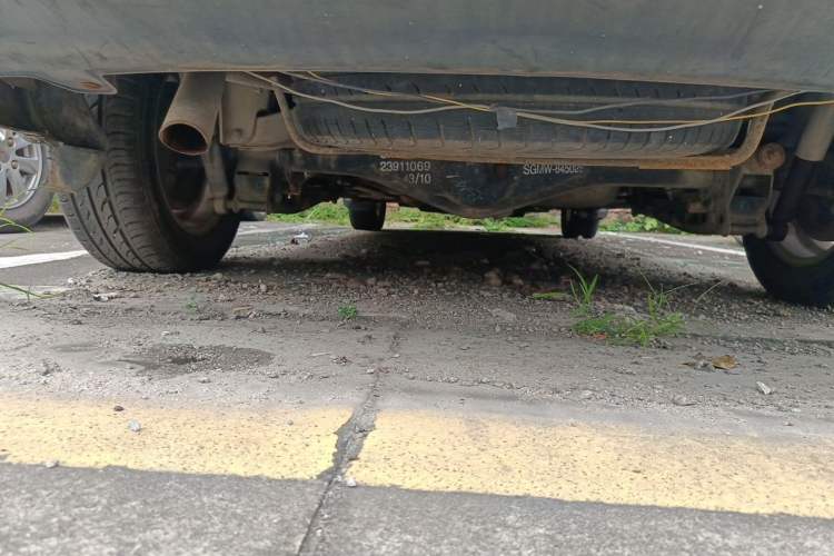 Used Wuling Hongguang 2014 1.5L Standard Version Chassis Rear