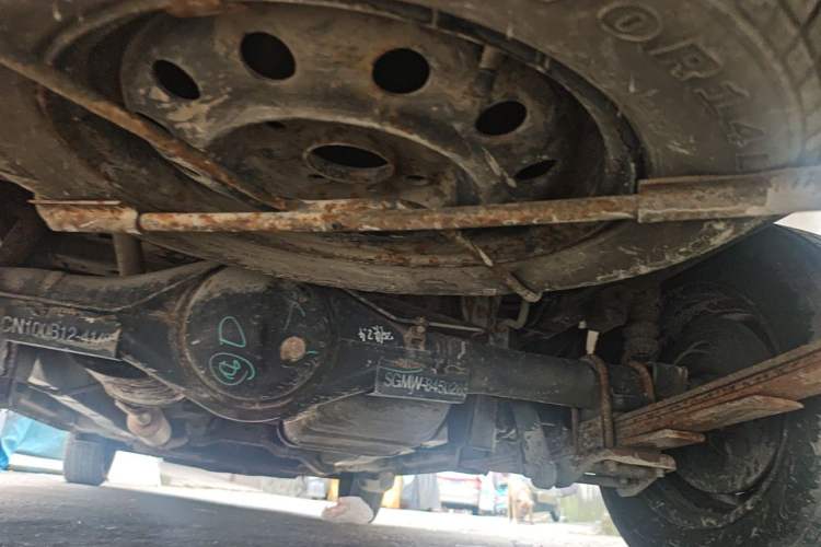 Used Wuling Hongguang 2014 1.2L Base Model China IV Chassis Rear