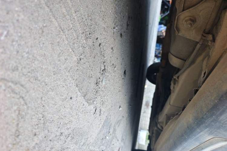 Used Wuling Hongguang 2014 1.5L S Luxury Model Chassis Rear Right