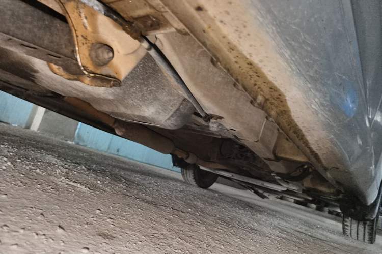 Used Wuling Hongguang 2014 1.5L S Standard Version Chassis Rear Right