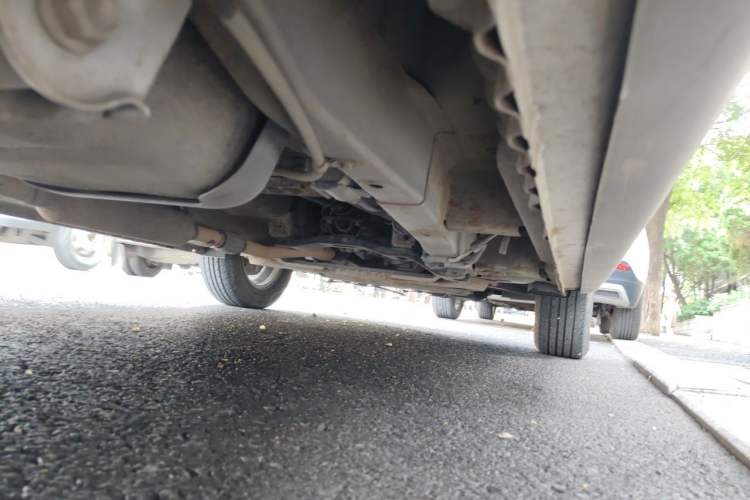 Used Wuling Hongguang 2014 1.5L S Luxury Model Chassis Rear Right