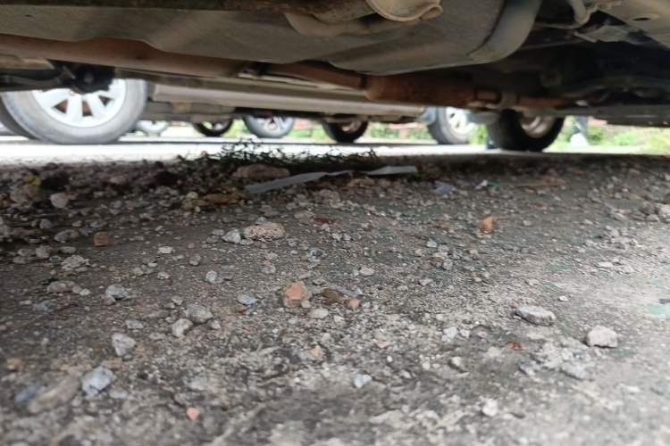 Used Wuling Hongguang 2014 1.5L Standard Version Chassis Rear Right