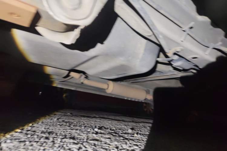 Used Wuling Hongguang 2014 1.2L Base Model China IV Chassis Rear Right