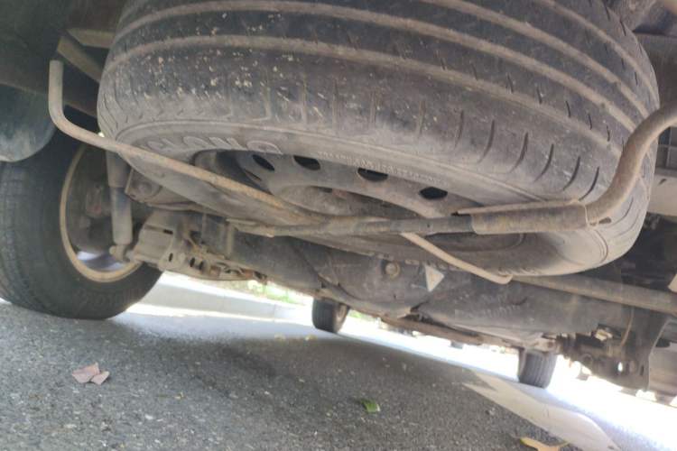 Used Wuling Hongguang 2014 1.5L S Comfort Model Chassis Rear