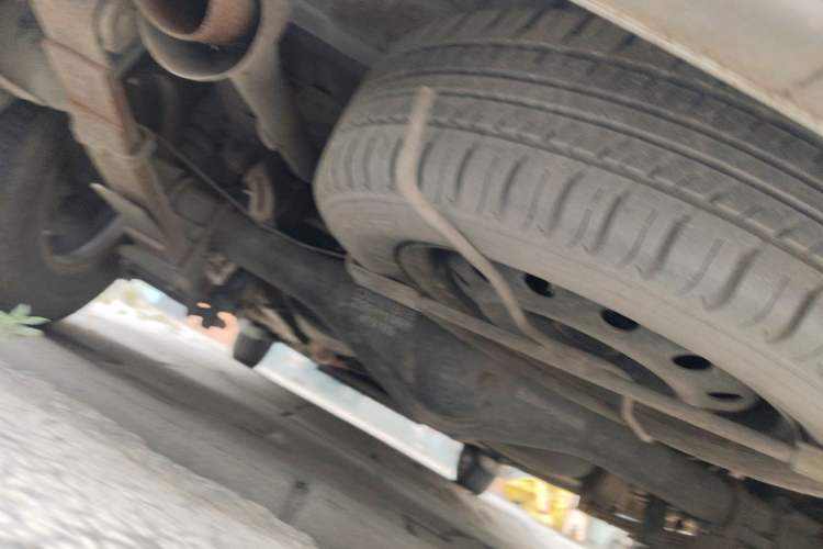 Used Wuling Hongguang 2014 1.5L S Standard Version Chassis Rear