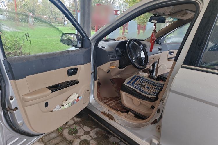 Used Wuling Hongguang 2014 1.2L S Comfort Model China IV Driver Seat