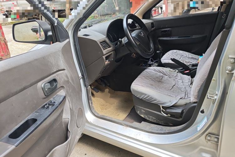 Used Wuling Hongguang 2014 1.5L Base Version Driver Seat