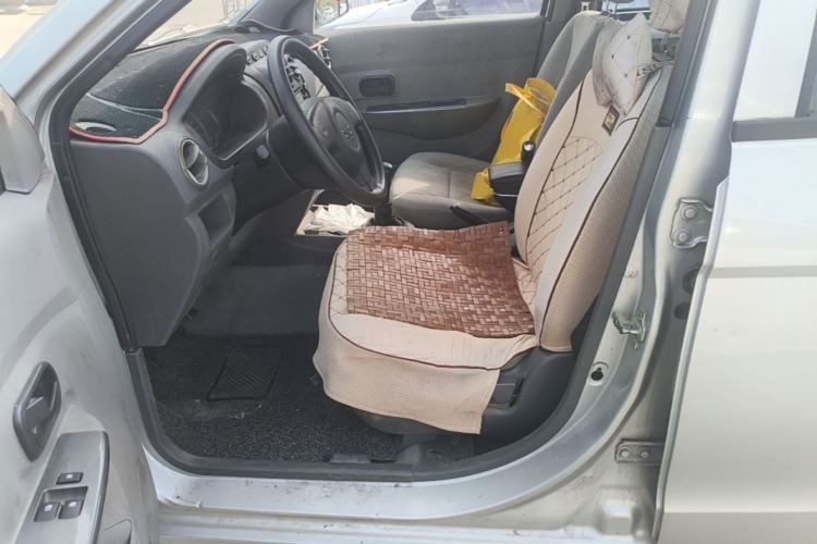Used Wuling Hongguang 2014 1.2L Base Model China IV Driver Seat