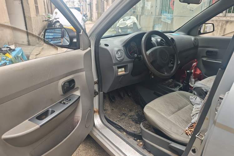 Used Wuling Hongguang 2014 1.2L Base Model China IV Driver Seat