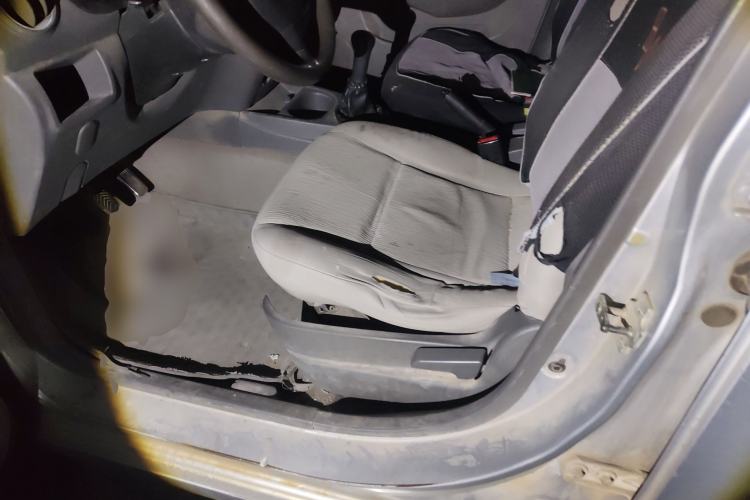 Used Wuling Hongguang 2014 1.2L Base Model China IV Driver Seat
